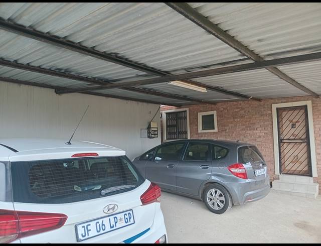 1 BEDROOM APARTMENT TO LET IN COSMO CITY